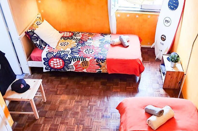 Номер Стандарт, Ericeira Surf Camp