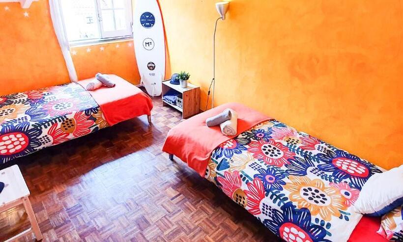 Номер Стандарт, Ericeira Surf Camp
