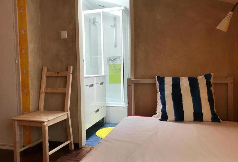 스탠다드 룸, Ericeira Surf Camp