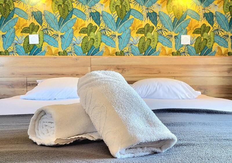 Номер Стандарт, Cit Hôtel La Résidence