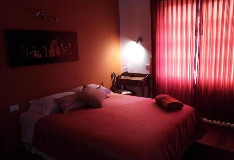 Quarto Estandar com Sacada, Casa Ecuatreasures Centro Historico