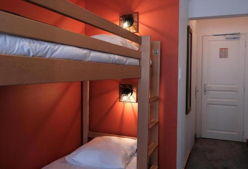 اتاق استاندارد چهار تخته, Hôtel La Grande Lanière
