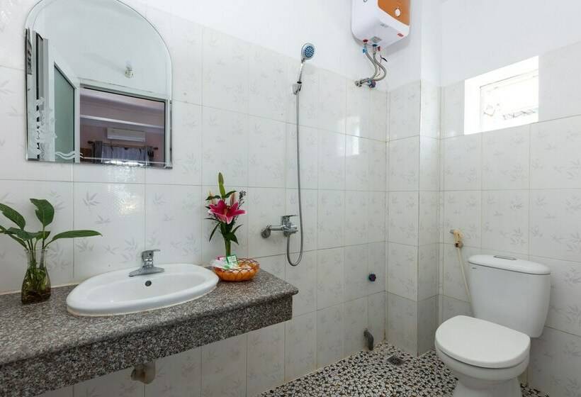 اتاق سوپریور یک تخته, Airport Hotel Hanoi Convenient & Friendly