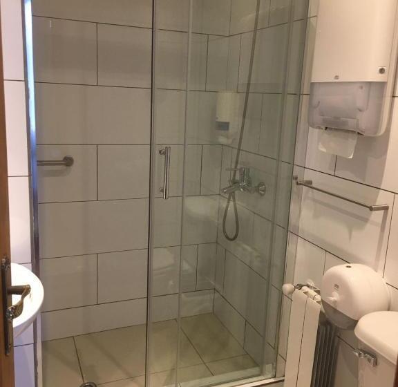 Номер Стандарт, Hostal Balmaceda