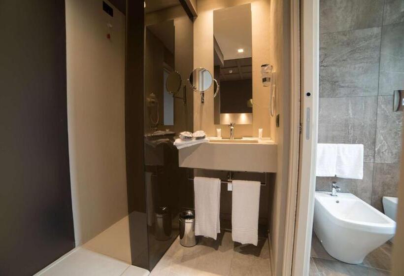 اتاق سوپریور با چشم‌انداز دریا, Best Western Plus Hotel Terre Di Eolo