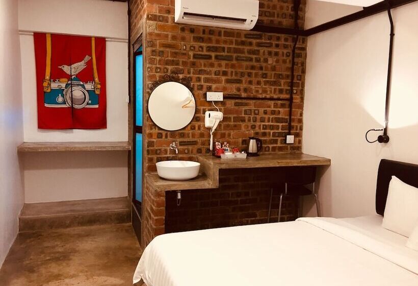 اتاق لوکس, Suite 18 Boutique Hotel   Hostel
