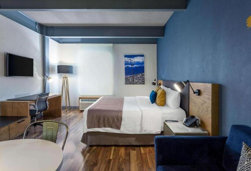 غرفة قياسية سرير كينج, Tryp By Wyndham San Luis Potosi Hotel & Suites