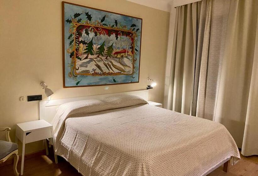 اتاق کلاسیک سه تخته, Locanda Le Monache