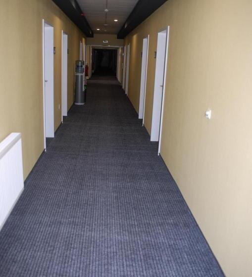 Апартаменты 2 Спальни, Casilino Hotel A 20 Wismar