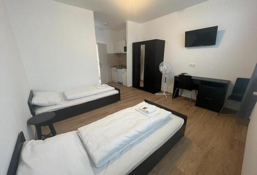 Студия Стандарт, Casilino Hotel A 20 Wismar
