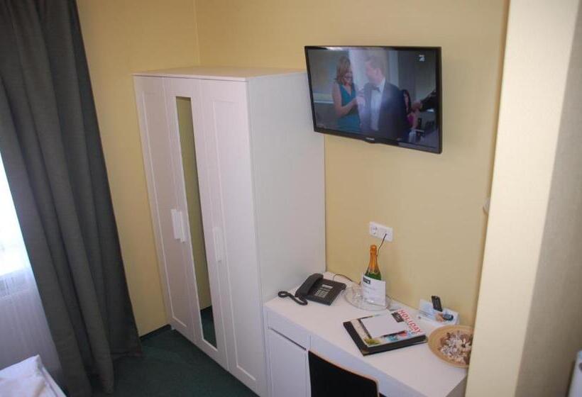 Номер Стандарт, Casilino Hotel A 20 Wismar