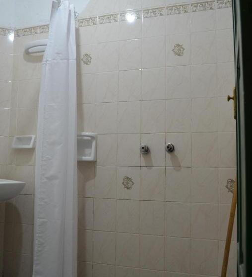ファミリールーム, Hostal Milmahuasi Iruya