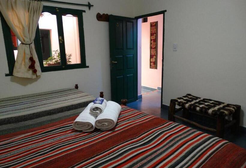 스탠다드 내측 룸, Hostal Milmahuasi Iruya
