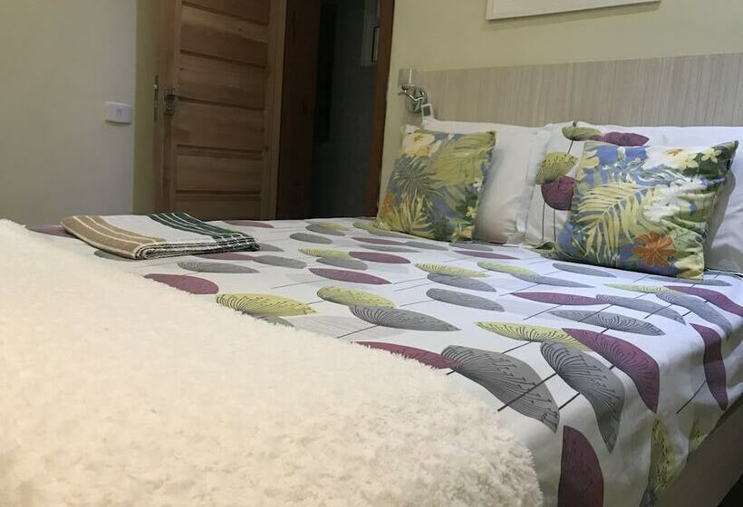 标准间, Casa Inglesa