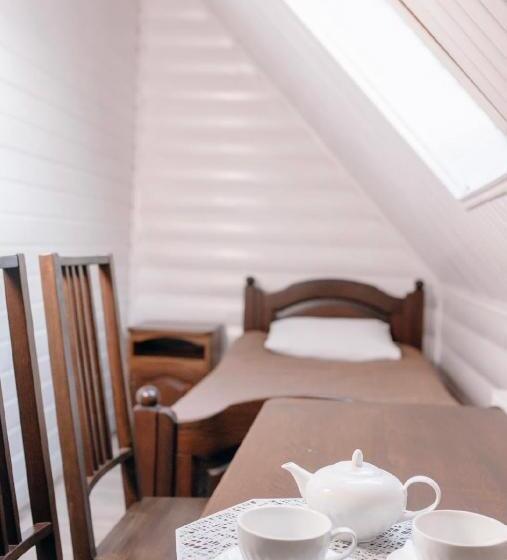 다락방 스탠다드 룸, Villa Leku Spa Resort