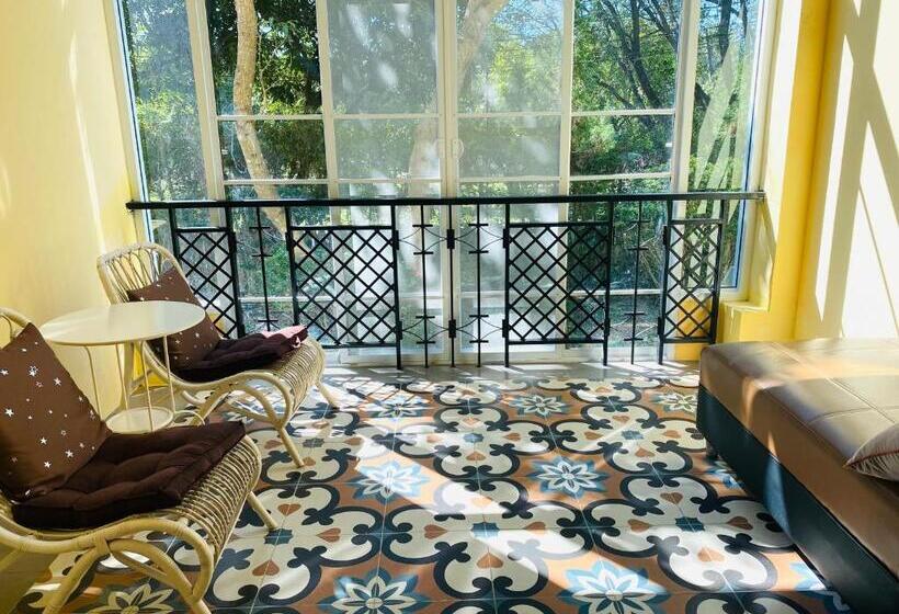 Семейный Номер, Jardin De Mangue Pakchong
