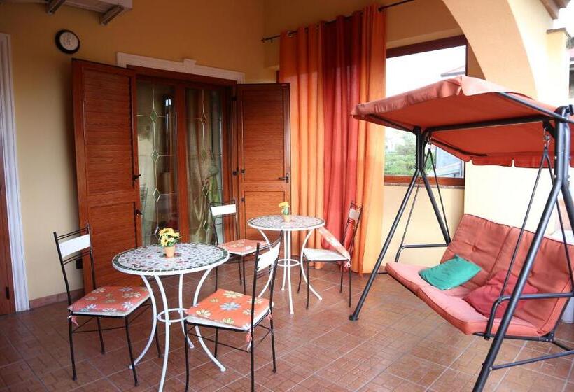 اتاق لوکس, Villa Manno