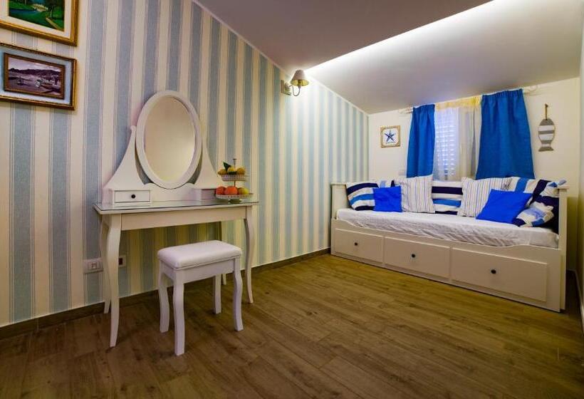 اتاق استاندارد با تخت بزرگ, Quattro Torri B&b