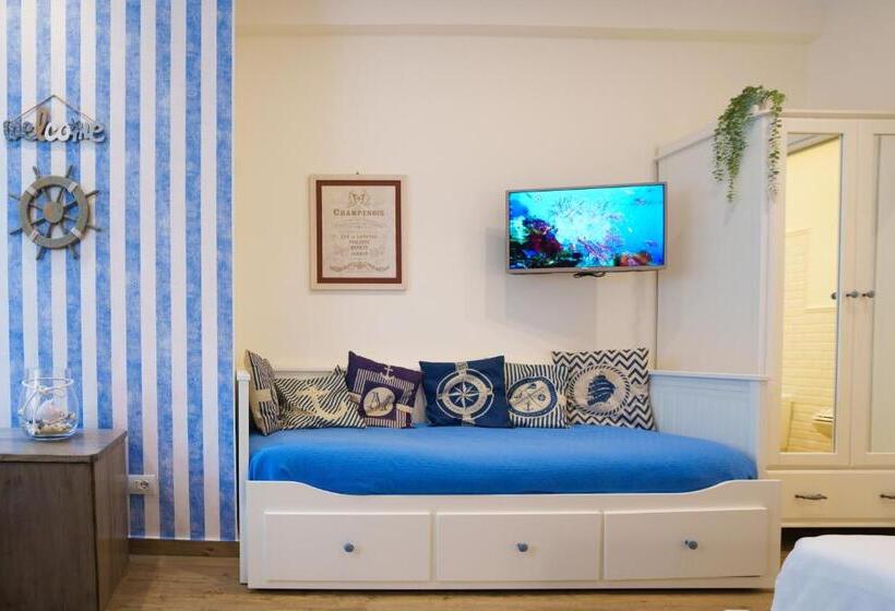 سوئیت با وان آب گرم, Quattro Torri B&b