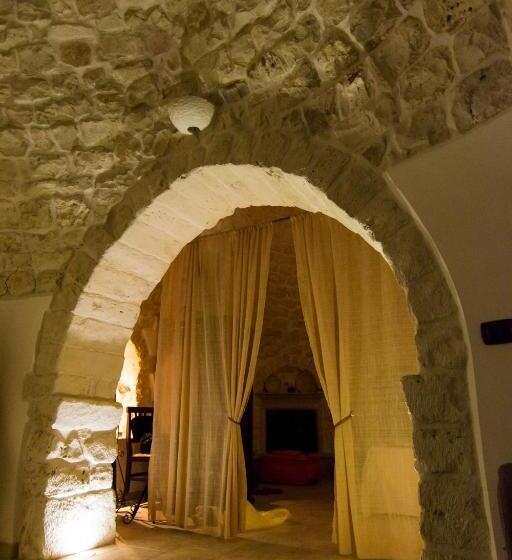 آپارتمان 1 خوابه, Trulli Isago