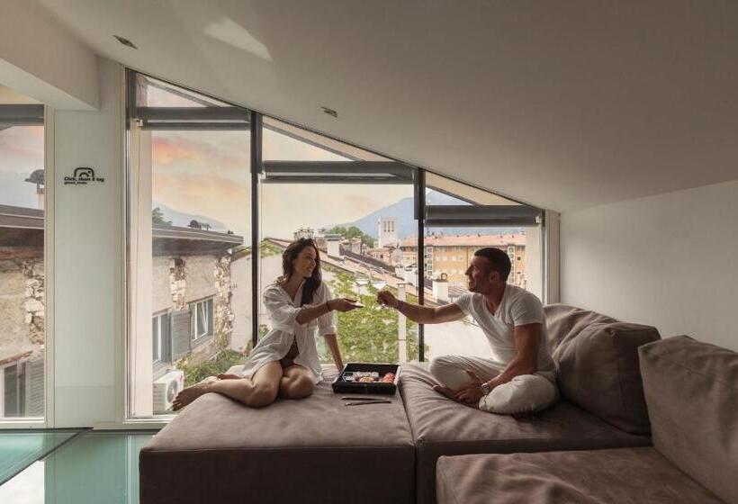سوییت, Heart Of Trento Loft & Rooms