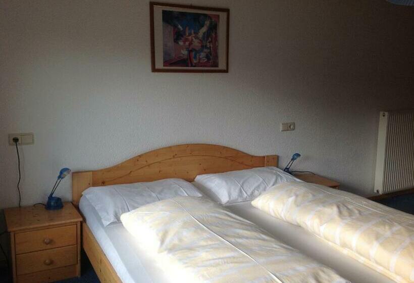 Номер Стандарт, Pension Wirt Am Bach