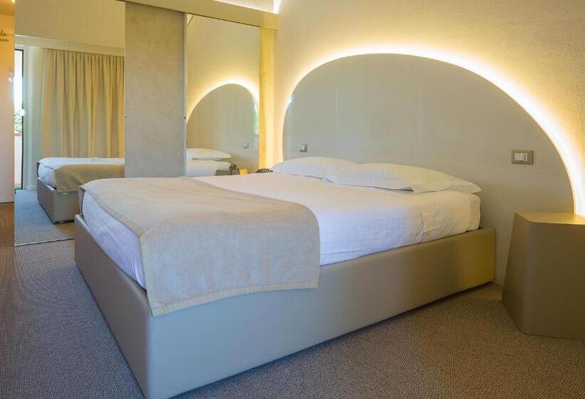 اتاق لوکس, Dealuna Motel