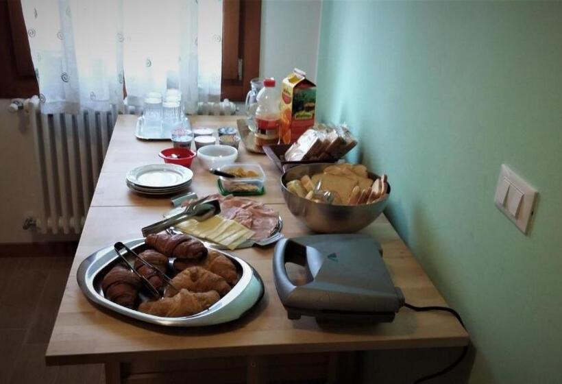 Трехместный Номер Стандарт Вид на Сад, B&b Giardino Di Ro