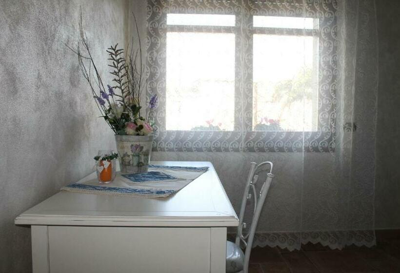 Номер Стандарт, B&b La Pavoncella