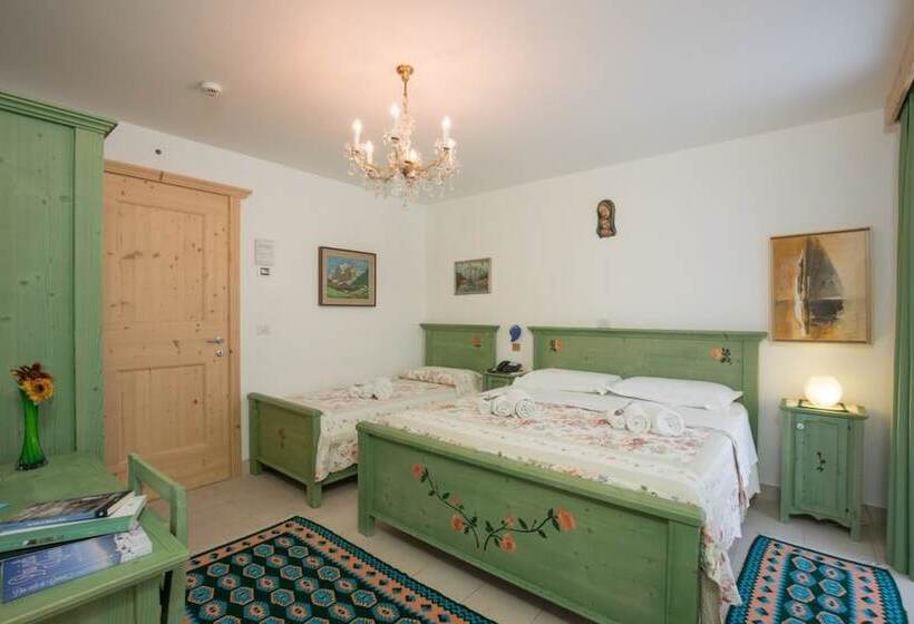 اتاق استاندارد سه نفره, B&b La Gerla Blu