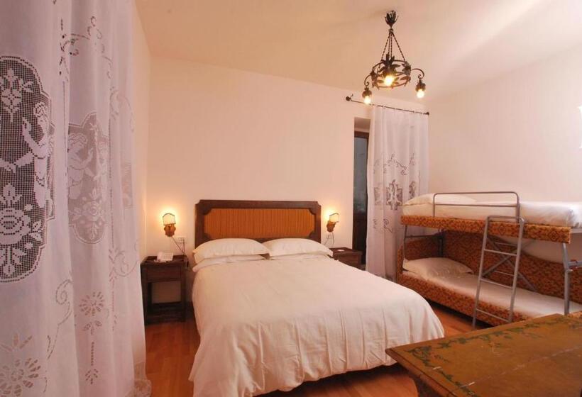 Трехместный Номер Deluxe, Le Torri