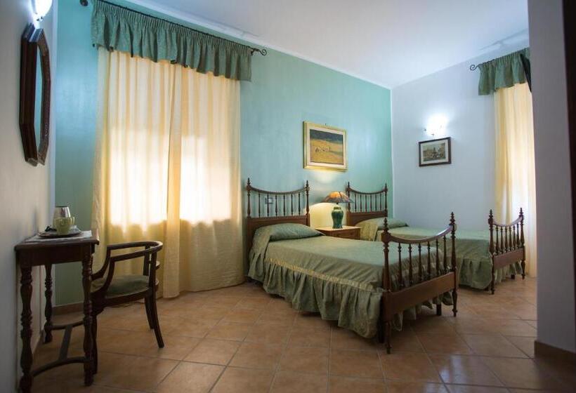 Номер Стандарт, Casa Lollobrigida
