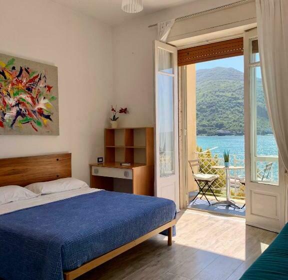 オーシャンビュースタンダードルーム, B&b Mare Blu