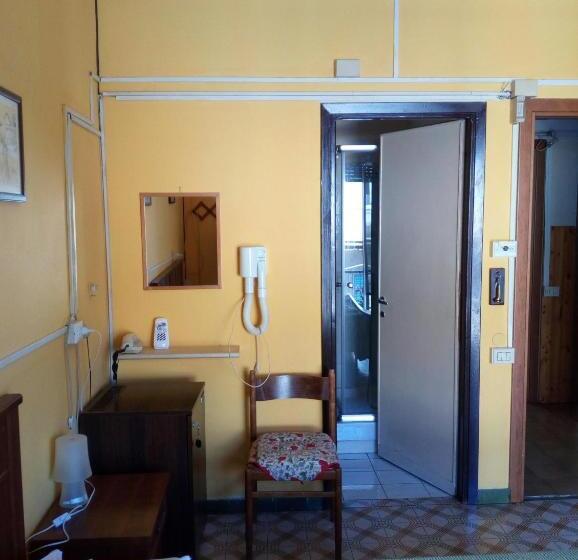 Номер Стандарт, Albergo Da Peppino