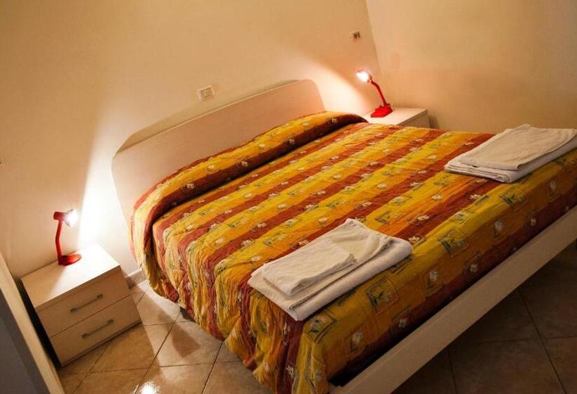 身障者適用スタンダードルーム, Albergo Magrini Della Genga