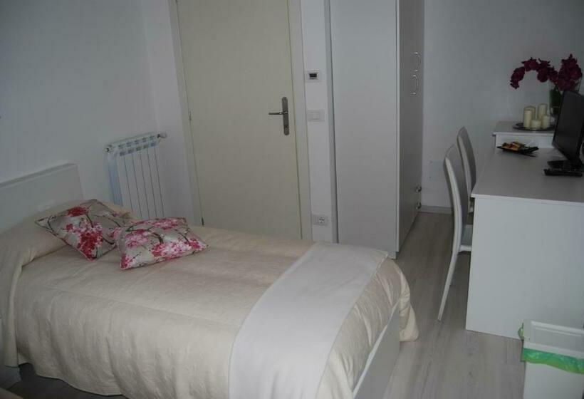 اتاق استاندارد, Antico Borgo