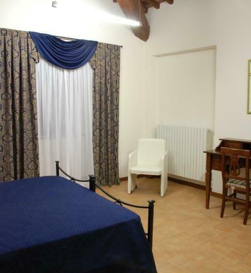 Номер Стандарт, Palazzo Bonfranceschi