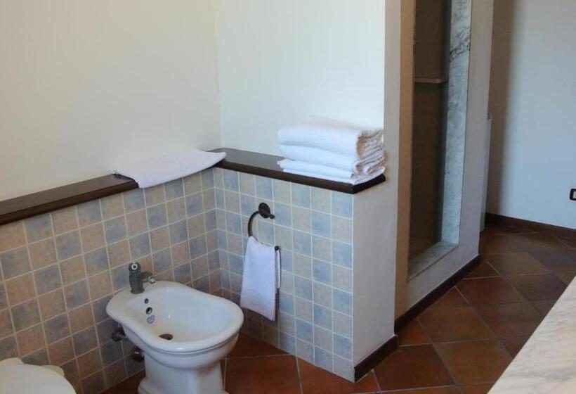 اتاق استاندارد چهار تخته, Villa Carlotta Resort