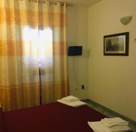 Четырехместный Номер Стандарт, Albergo Villamarina