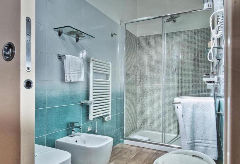 コンフォートルーム, Smart Suite & Apartments