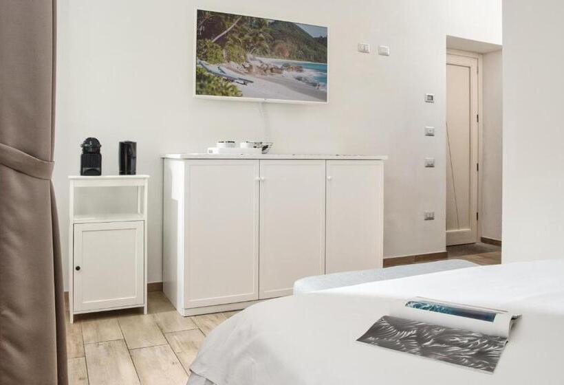 コンフォートルーム, Smart Suite & Apartments