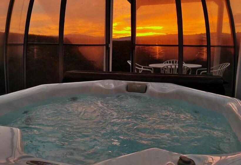 Люкс Повышенной Комфортности, Villa Tamara Country & Spa Suites