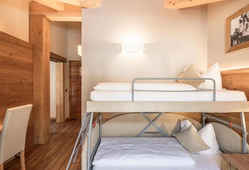 패밀리 룸, Albergo Belvedere