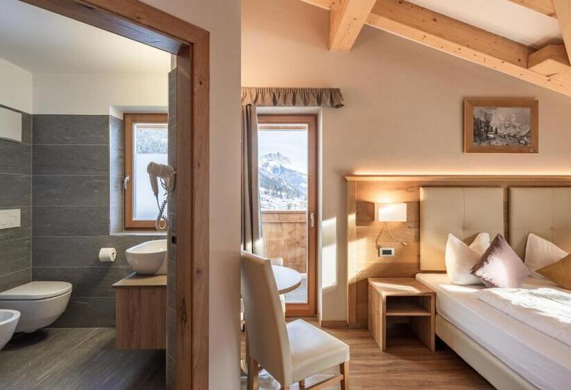 스탠다드 룸 산 전망, Albergo Belvedere