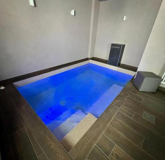 اتاق لوکس, Bella Napoli Ristorante & Spa