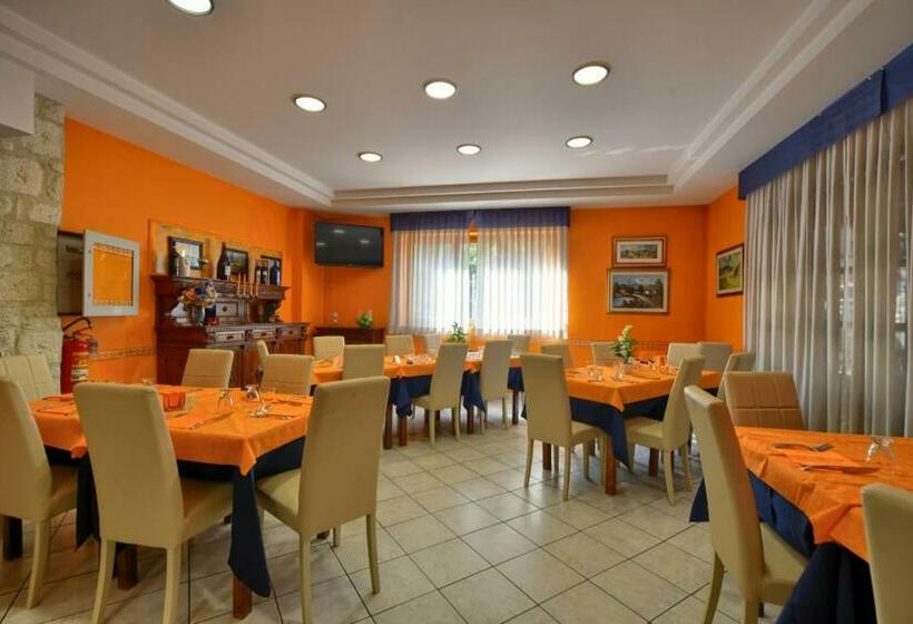스탠다드 룸, Cascia Ristorante