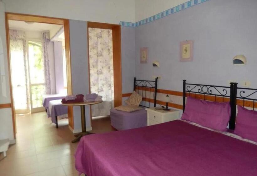 اتاق استاندارد چهار تخته, Villa Morgana