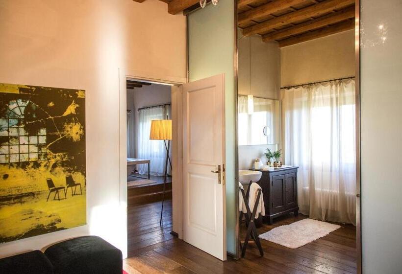 Люкс Повышенной Комфортности, Relais Villa Ormaneto