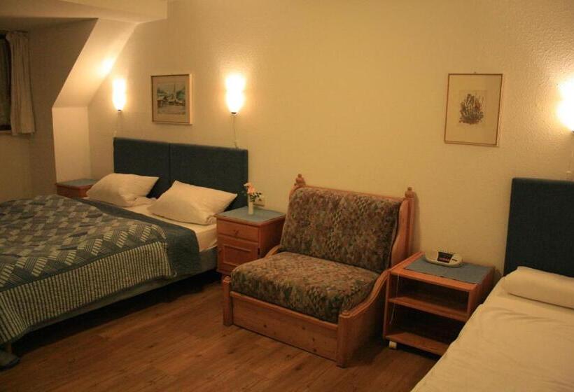 Номер Стандарт Трехместный, Gasthof Rose