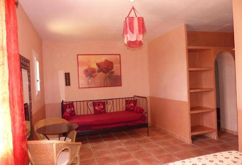 4인용 스탠다드 룸, La Ferme Du Petit Ségriès Bed And Breakfast